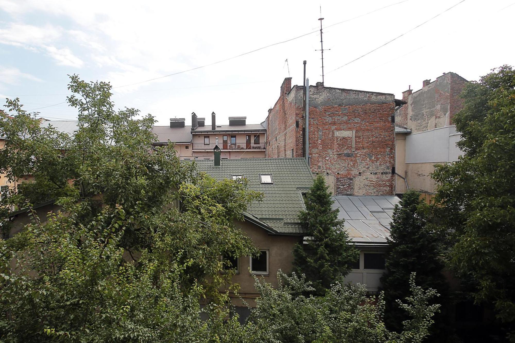 Deluxe D 29 * Lviv